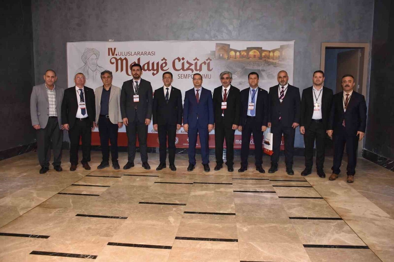 ŞIRNAK VALİLİĞİ, ŞIRNAK ÜNİVERSİTESİ VE CİZRE KAYMAKAMLIĞI’NIN BİRLİKTE DÜZENLEMİŞ OLDUĞU YERLİ VE...