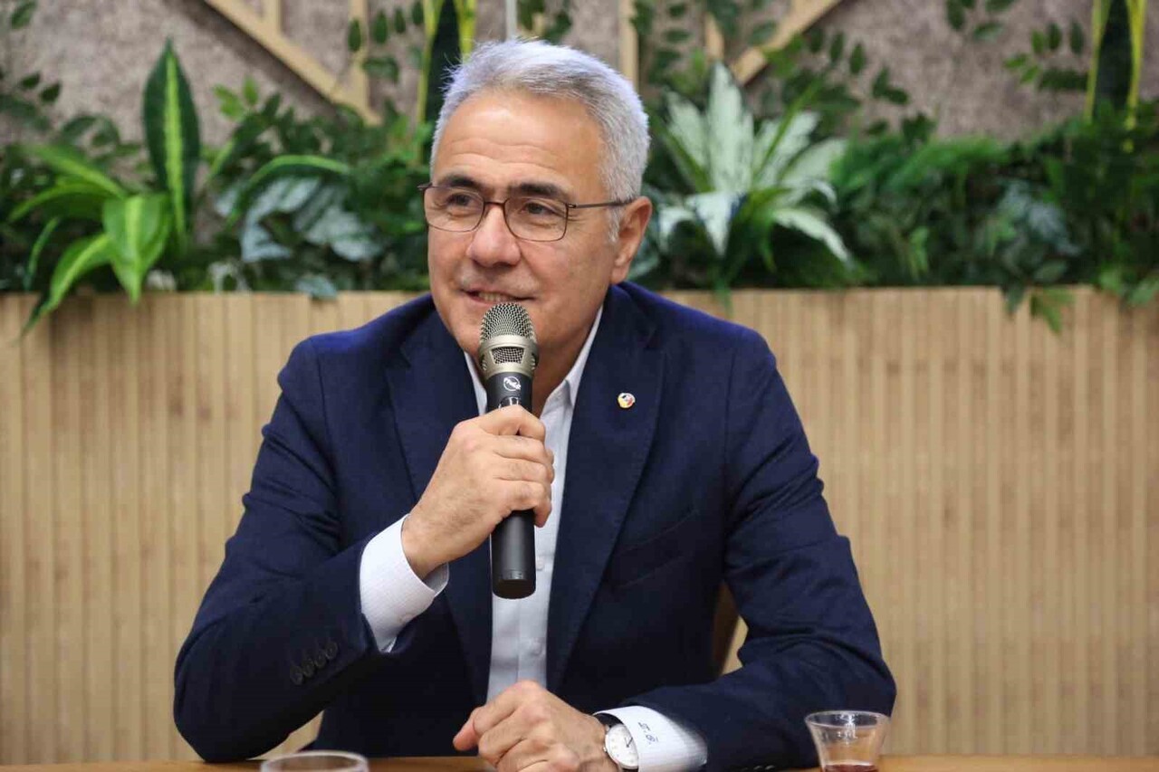 SİVAS TİCARET SANAYİ ODASI (STSO) BAŞKANI ZEKİ ÖZDEMİR, GENÇ MÜSİAD’IN TECRÜBE AKTARIM...