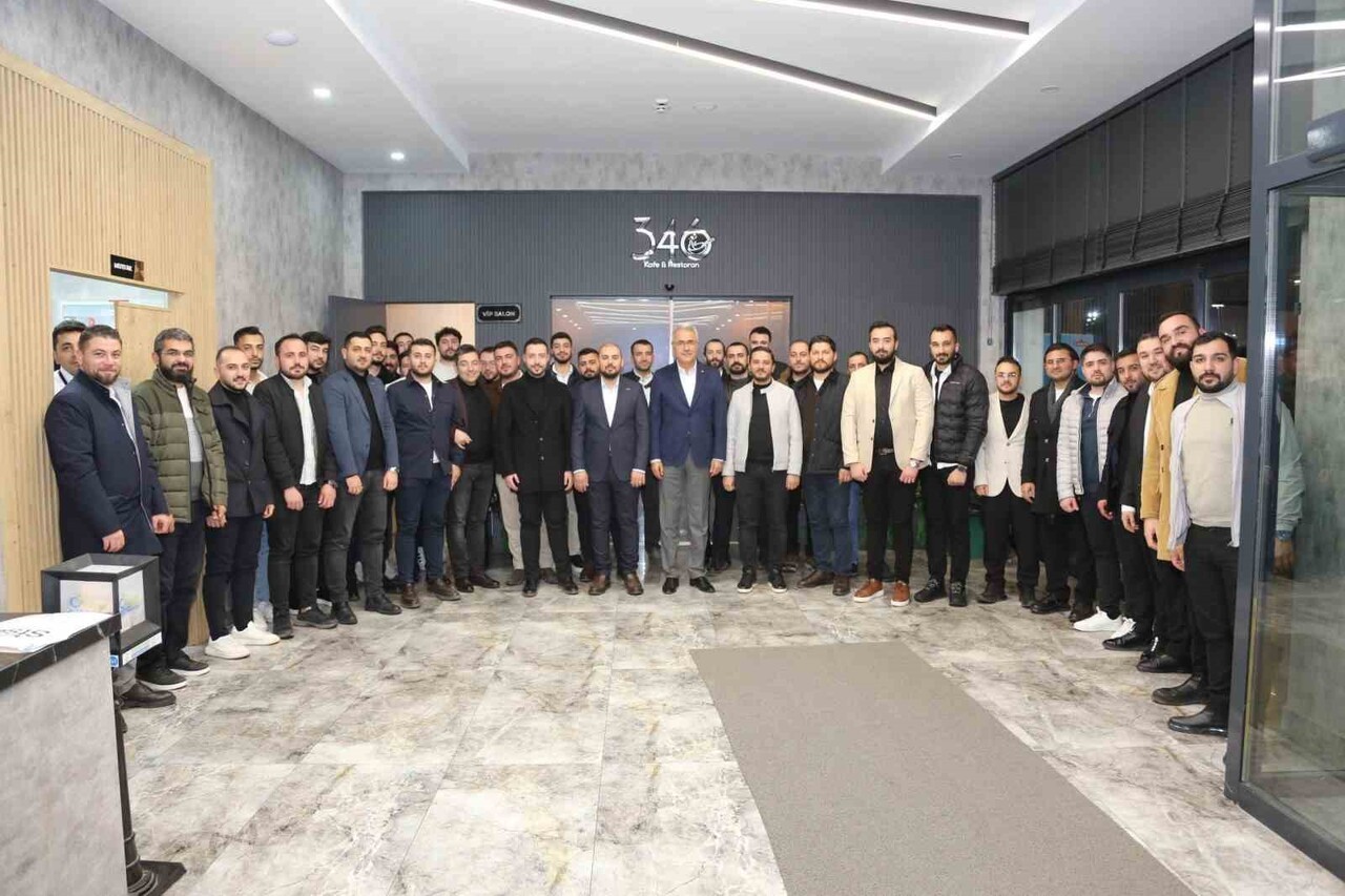 SİVAS TİCARET SANAYİ ODASI (STSO) BAŞKANI ZEKİ ÖZDEMİR, GENÇ MÜSİAD’IN TECRÜBE AKTARIM...