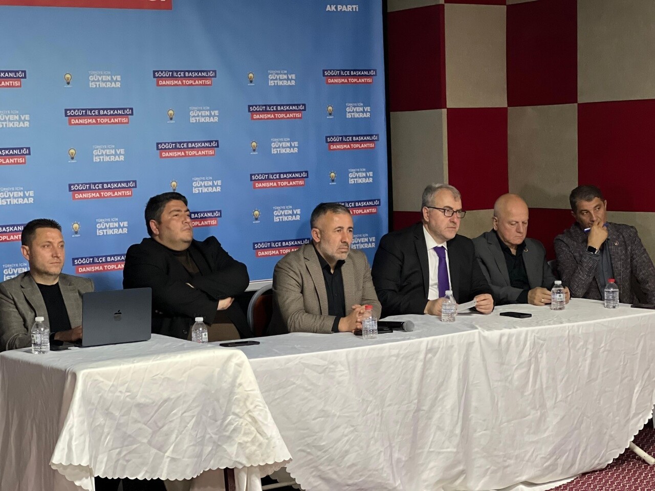 SÖĞÜT’TE AK PARTİ İLÇE DANIŞMA MECLİSİ TOPLANTISI GERÇEKLEŞTİRİLDİ