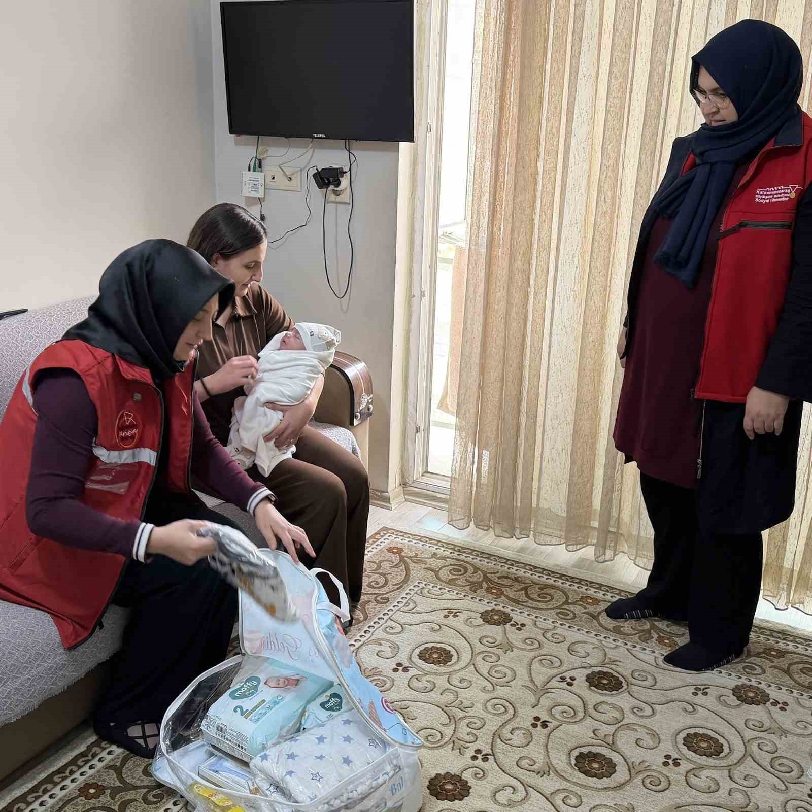 SOSYAL BELEDİYECİLİK ANLAYIŞIYLA YÜRÜTÜLEN PROJE ÇERÇEVESİNDE, 0-1 AY ARASI BEBEĞİ OLAN AİLELERE...