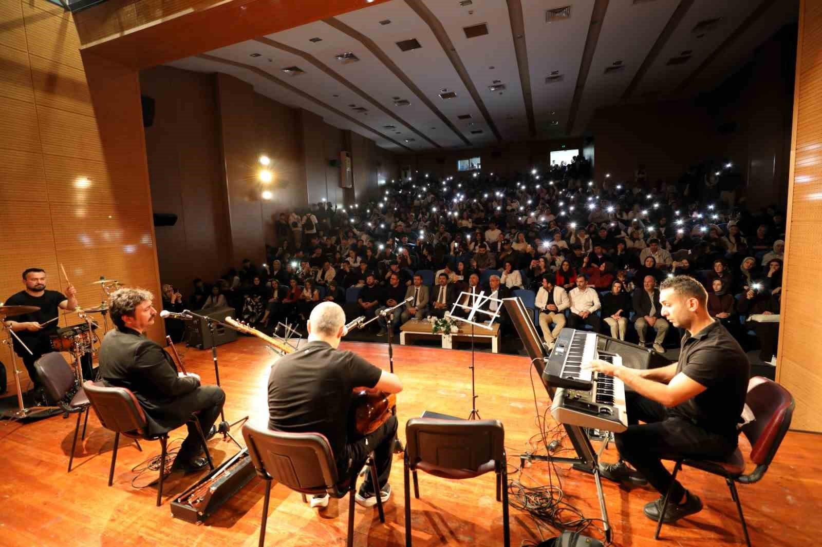 SUBÜ DİL EĞİTİM-ÖĞRETİM UYGULAMA VE ARAŞTIRMA MERKEZİ TARAFINDAN ULUSLARARASI ÖĞRENCİLERE YÖNELİK...