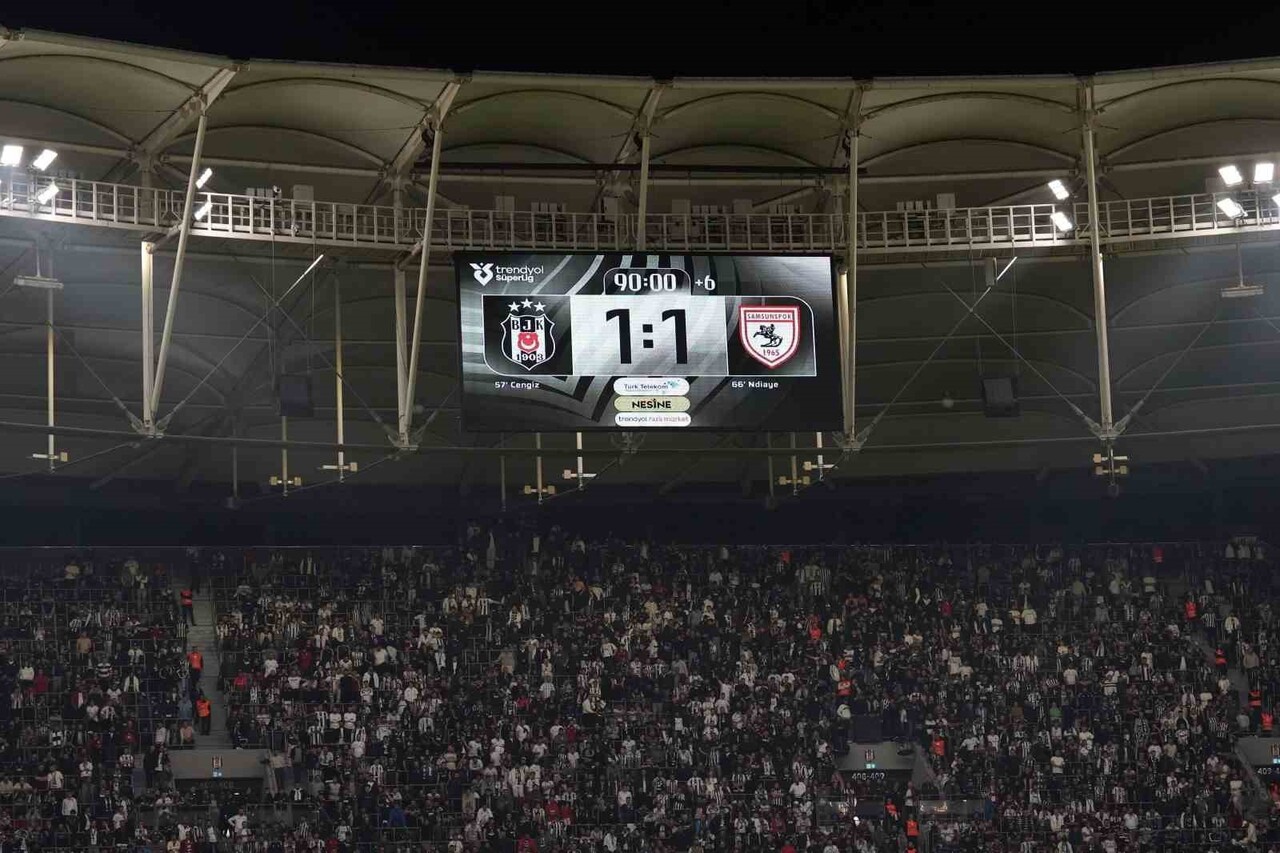SÜPER LİG’İN 13. HAFTASINDA KONUK ETTİĞİ SAMSUNSPOR İLE 1-1 BERABERE KALAN BEŞİKTAŞ’IN EVİNDEKİ...