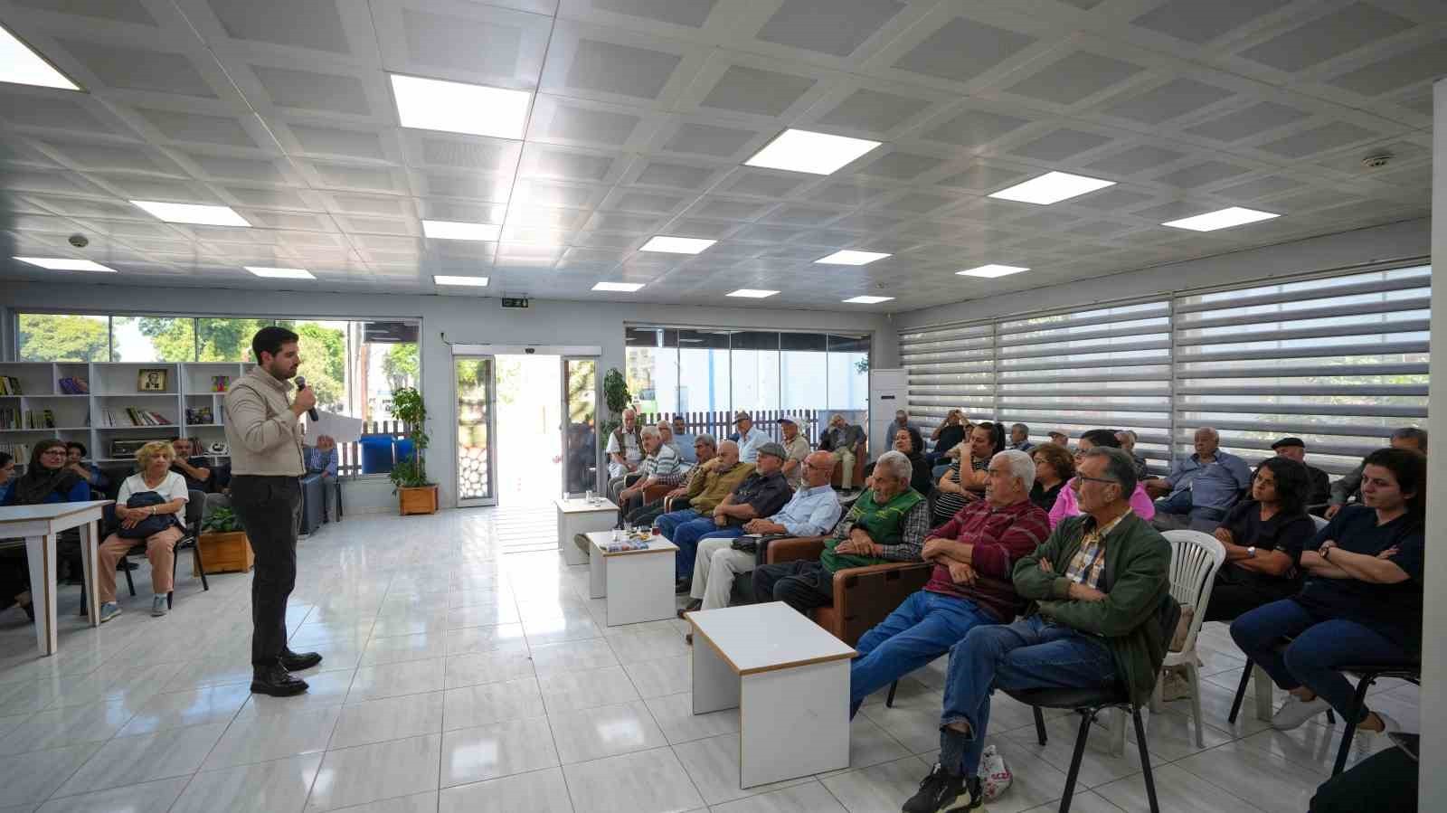 TARSUS BELEDİYESİ, YAŞLI BİREYLERİN RUH SAĞLIĞINA DİKKAT ÇEKMEK İÇİN EMEKLİ EVİ'NDE DÜZENLEDİĞİ...