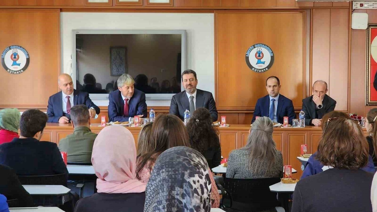 TEMEL EĞİTİM GENEL MÜDÜRÜ SAVAŞÇI’NIN KÜTAHYA TEMASLARI