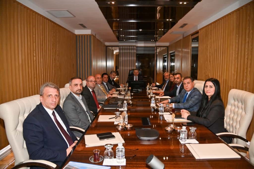 TRABZON VE GÜMÜŞHANE’NİN TURİZM MASTER PLANLARININ HAZIRLANMASINA YÖNELİK HER İKİ ŞEHİRDE EŞ...