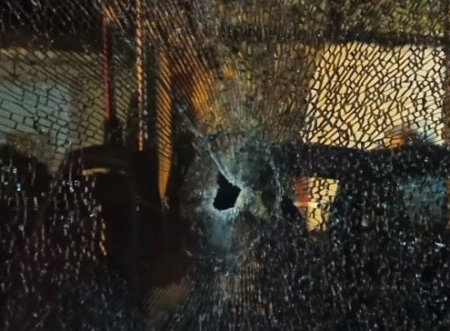 TRAFİK TARTIŞTIĞI SÜRÜCÜYE TABANCA İLE ATEŞ AÇTI