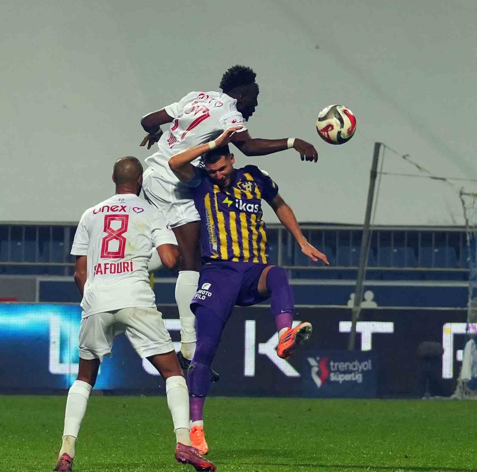 TRENDYOL SÜPER LİG’İN 11. HAFTASINDA EYÜPSPOR, KONUK ETTİĞİ ANTALYASPOR’A 1-0 MAĞLUP...