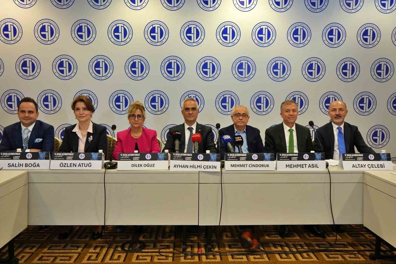 TÜRK GASTROENTEROLOJİ DERNEĞİ’NİN ANTALYA’DA DÜZENLEDİĞİ 42. ULUSAL GASTROENTEROLOJİ HAFTASI’NDA...