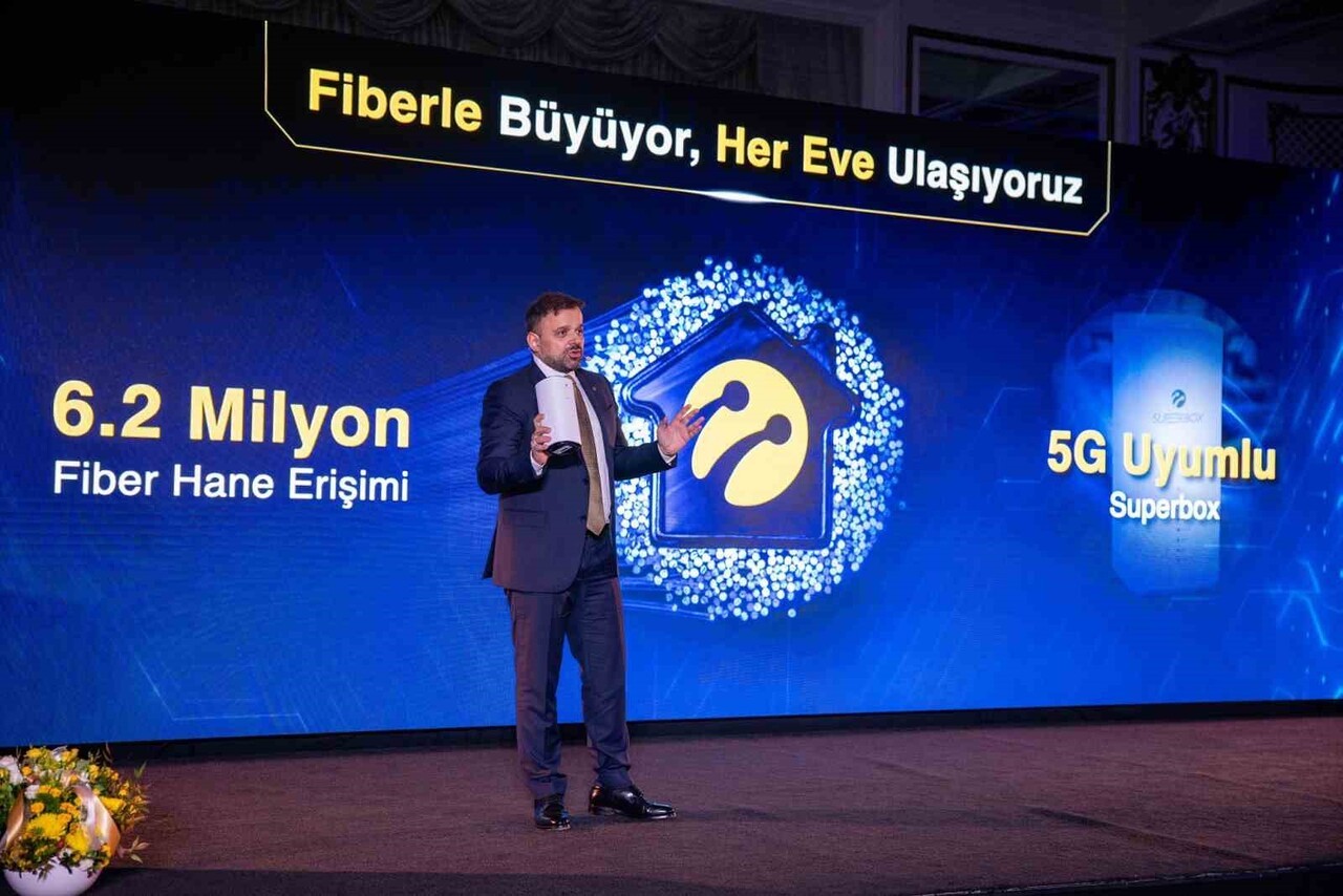 TURKCELL GENEL MÜDÜRÜ DR. ALİ TAHA KOÇ