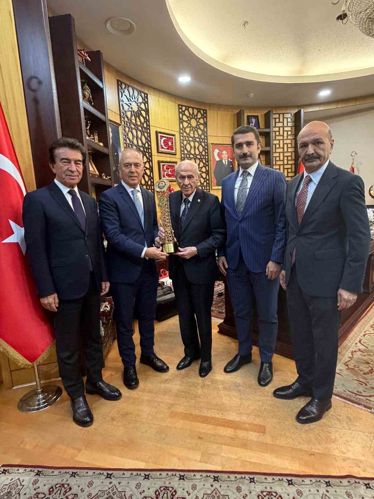 TÜRKİYE BİSİKLET FEDERASYONU BAŞKANI EMİN MÜFTÜOĞLU BAŞKANLIĞINDAKİ HEYET, MİLLİYETÇİ HAREKET...