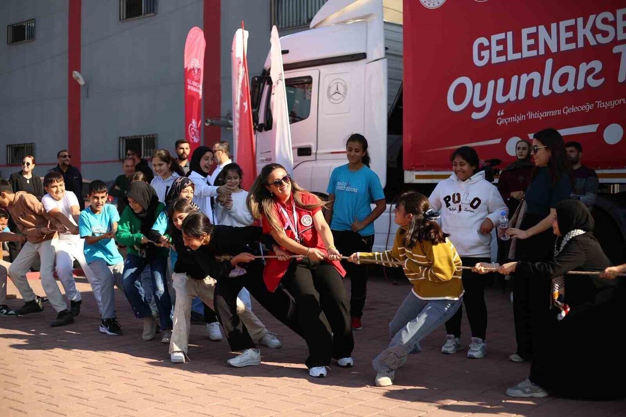 TÜRKİYE GELENEKSEL SPOR DALLARI FEDERASYONU’NUN BİRBİRİNDEN EĞLENCELİ VE KÜLTÜREL DEĞERİ YÜKSEK...