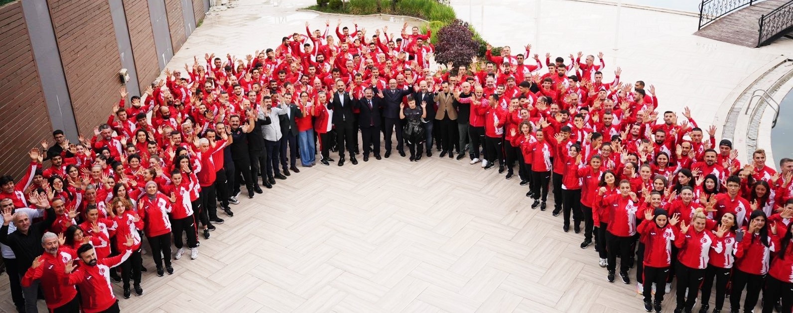 TÜRKİYE, İŞİTME ENGELLİ SPORCULARIN EN BÜYÜK ULUSLARARASI ORGANİZASYONU OLAN 25. DEAFLYMPİCS...