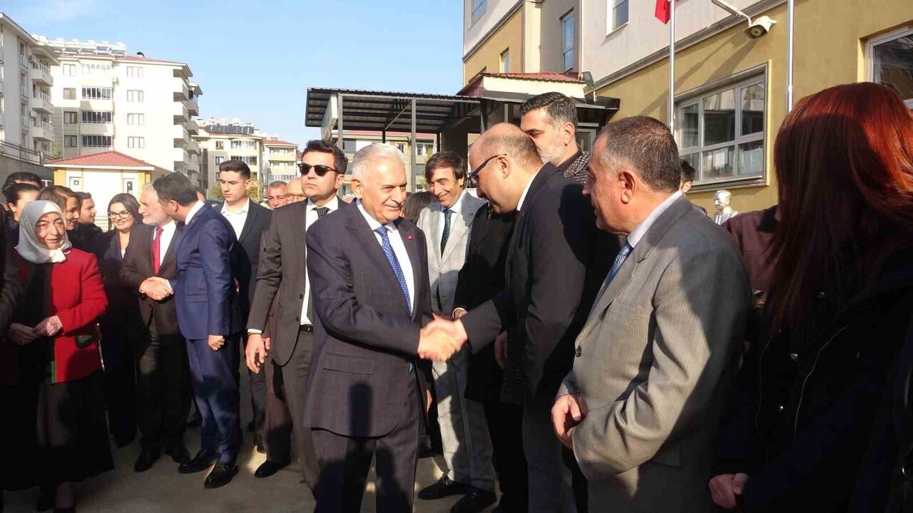 TÜRKİYE’NİN SON BAŞBAKANI VE TÜRK DEVLETLERİ TEŞKİLATI AKSAKALLILAR HEYETİ BAŞKANI BİNALİ...