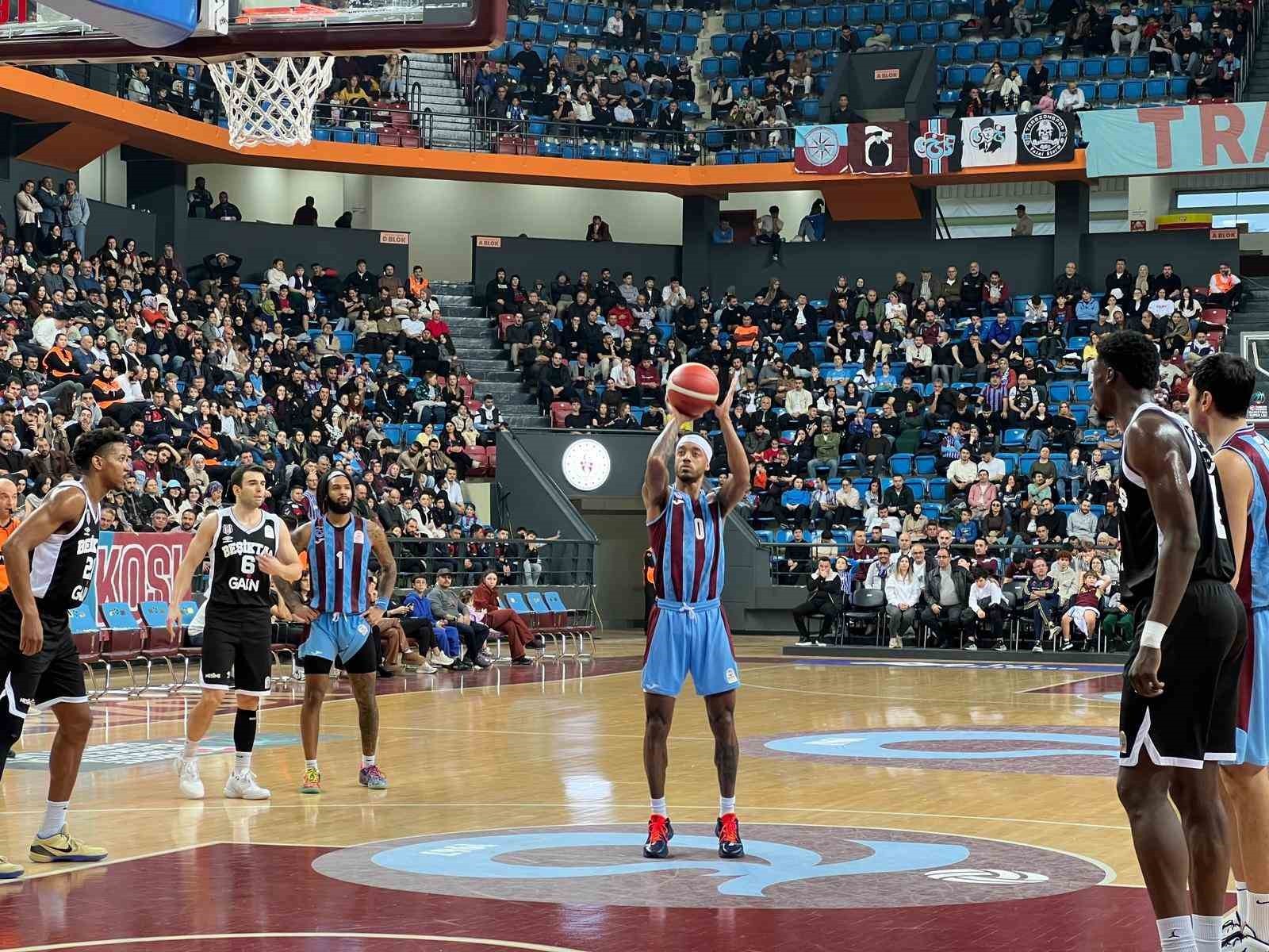 TÜRKİYE SİGORTA BASKETBOL SÜPER LİGİ'NİN 8. HAFTASINDA TRABZONSPOR, SAHASINDA KARŞILAŞTIĞI...