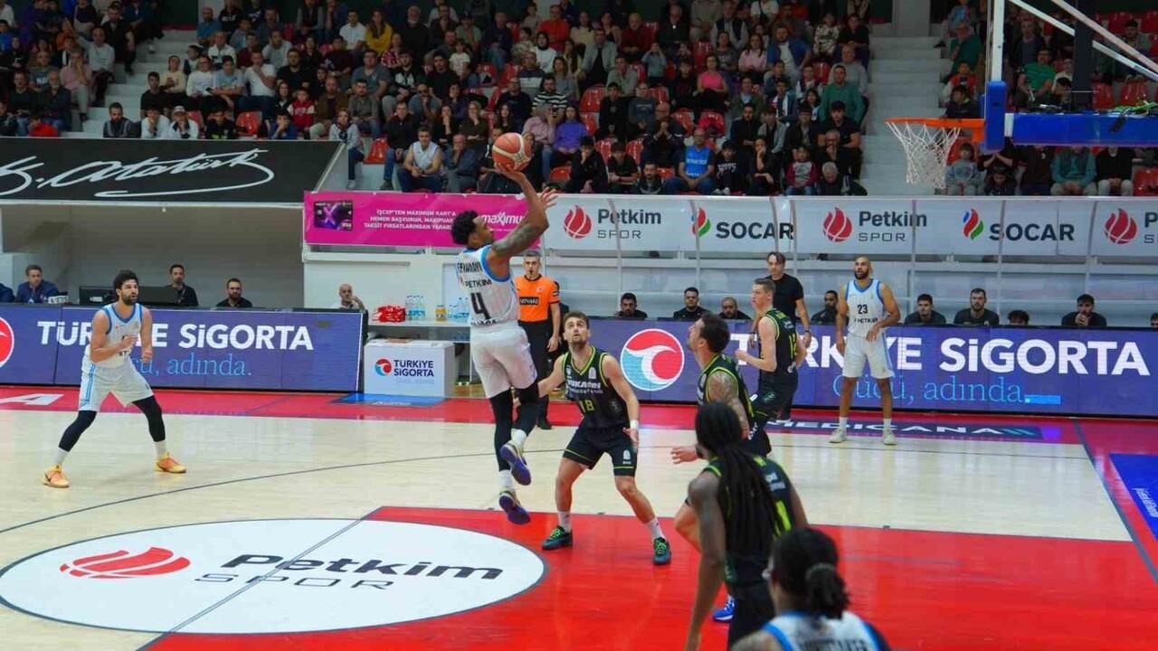 TÜRKİYE SİGORTA BASKETBOL SÜPER LİGİ'NİN 9 HAFTASINDA ALİAĞA PETKİMSPOR, SAHASINDA KARŞILAŞTIĞI...