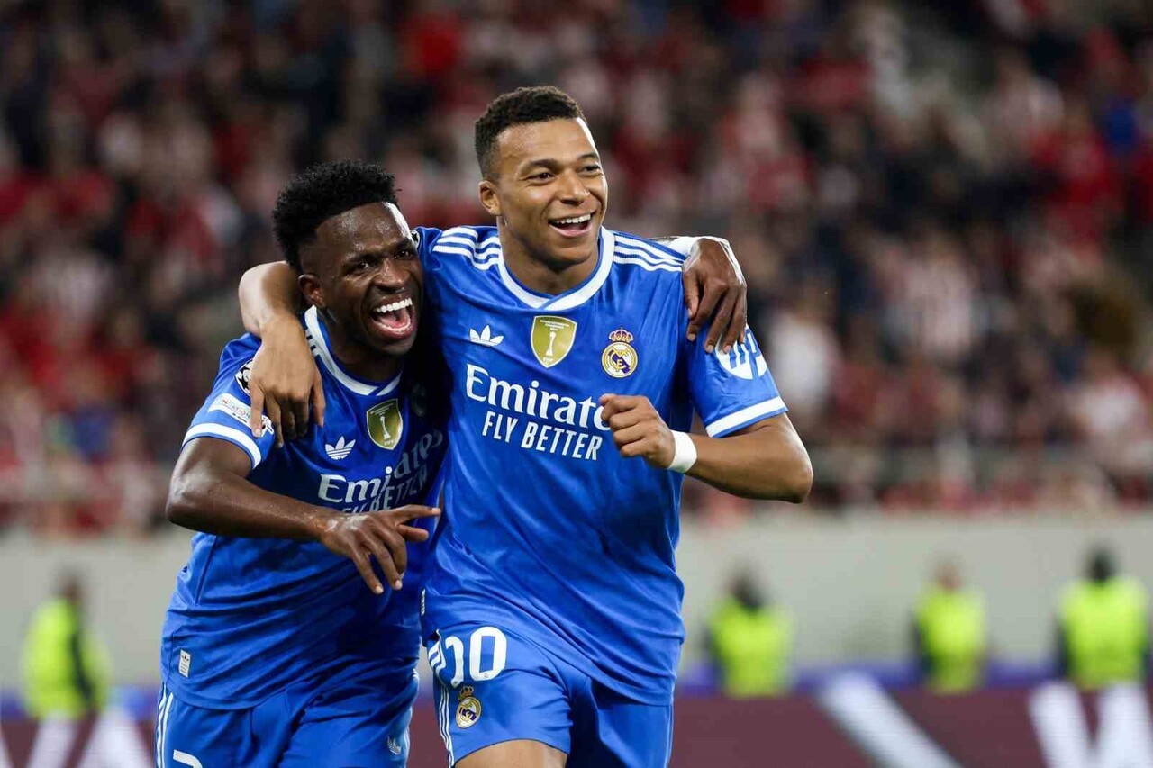 UEFA ŞAMPİYONLAR LİGİ'NİN 5. HAFTASINDA İSPANYOL EKİBİ REAL MADRİD DEPLASMANDA YUNAN TAKIMI...