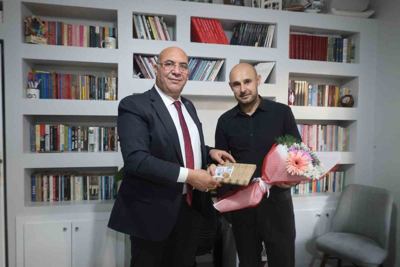 VAN’IN İPEKYOLU İLÇESİNDE EYLÜL AYINDA ŞEHİT KEMAL GÖRGÜLÜ İLK VE ORTAOKULU’NDA YAŞANAN BIÇAKLI...