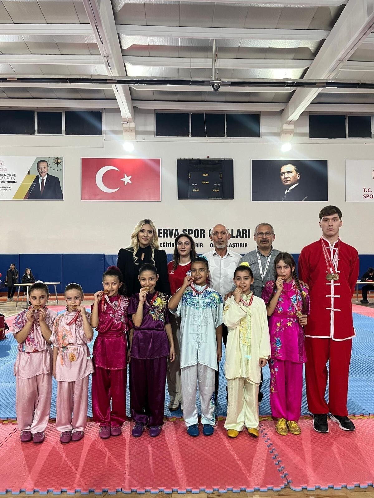 WUSHU KAYSERİ İL SEÇMESİNDE TAO BRANŞINDA MÜCADELE EDEN KAYSERİ SPOR A.Ş SPORCULARI; 8 ALTIN...