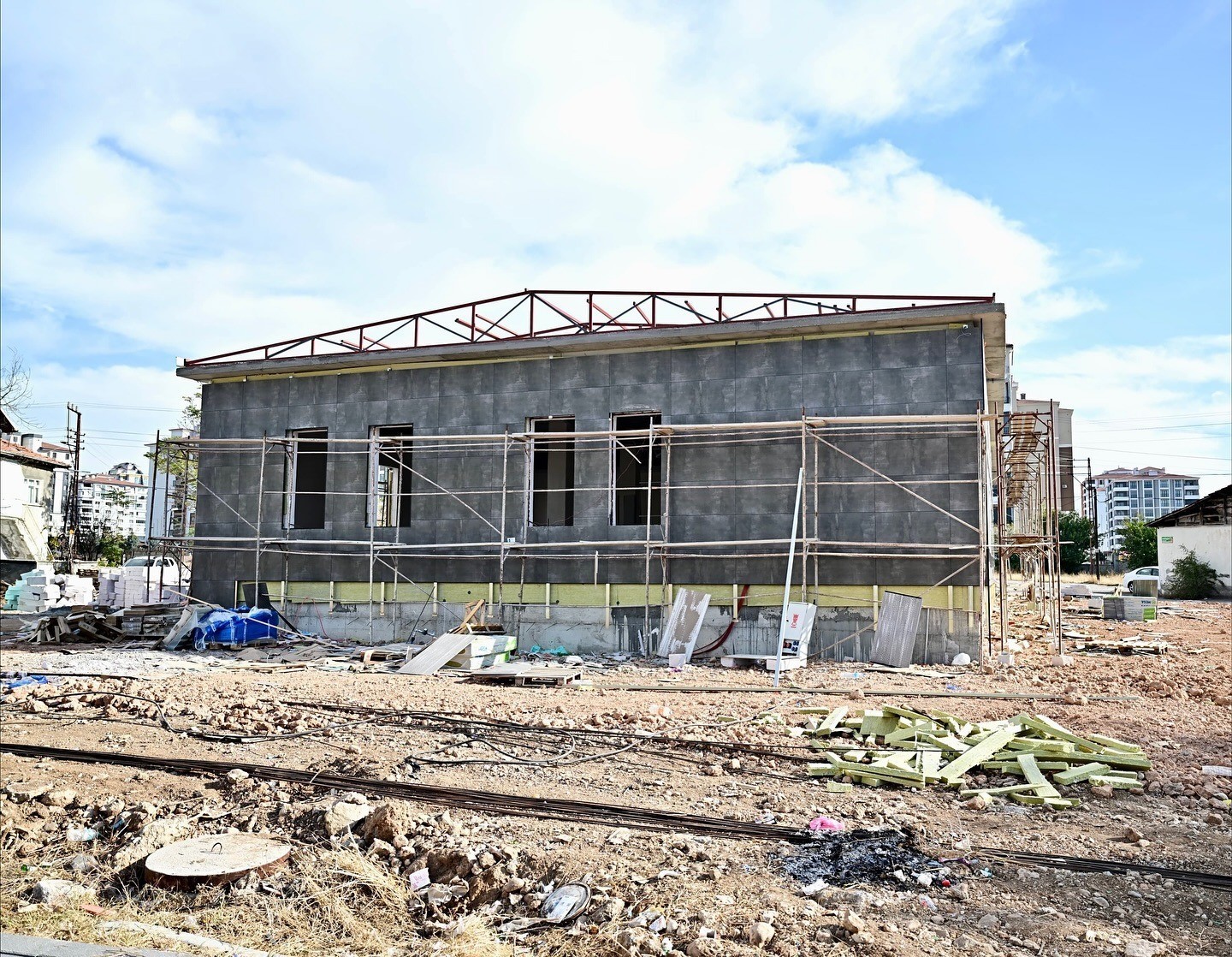 YEŞİLYURT BELEDİYE BAŞKANI PROF. DR. İLHAN GEÇİT’İN SEÇİM VAATLERİ ARASINDA YER ALAN "TAZİYE...