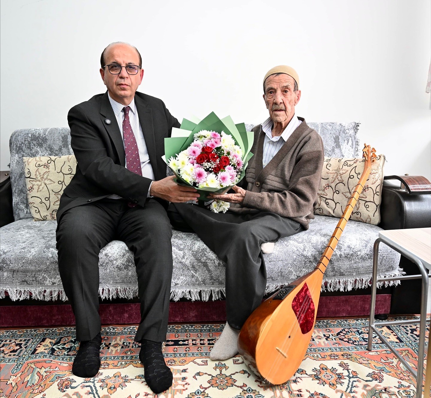 YEŞİLYURT BELEDİYE BAŞKANI PROF. DR. İLHAN GEÇİT, MALATYA’NIN SANATSAL VE KÜLTÜREL HAYATINA DEĞER...