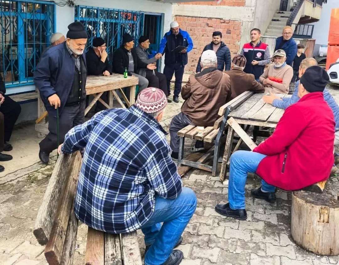 YIĞILCA İLÇE TARIM VE ORMAN MÜDÜRLÜĞÜ, ‘TARIM SAHADA’ SLOGANIYLA YÜRÜTÜLEN ÇALIŞMALARDA...