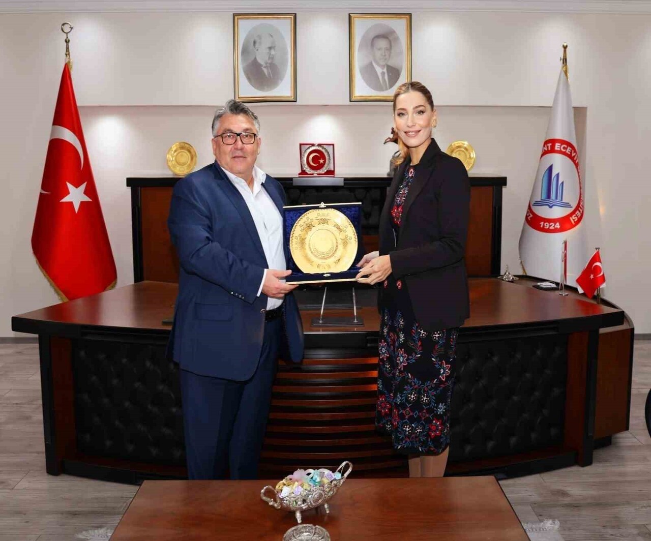 ZONGULDAK BÜLENT ECEVİT ÜNİVERSİTESİNDE (BEUN), SERMAYE PİYASASI KURULU (SPK) YÖNETİCİLERİNİN...