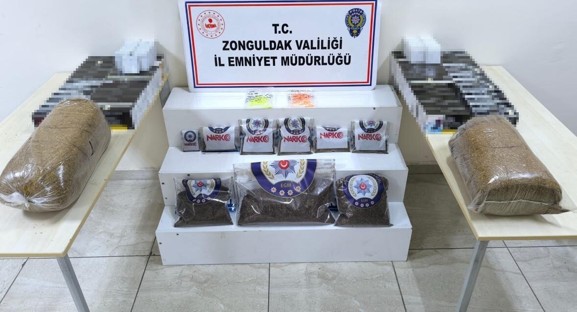 ZONGULDAK EMNİYET MÜDÜRLÜĞÜ'NCE YAPILAN NARKOTİK OPERASYONUNDA 8 ŞÜPHELİ GÖZALTINA...