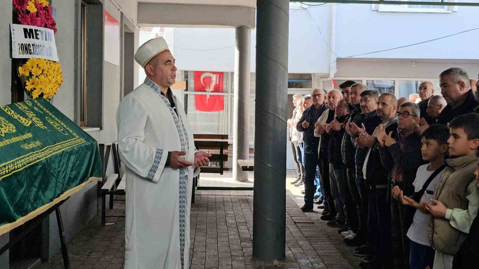 ZONGULDAK’TA 75 YAŞINDAKİ BURHANETTİN ŞEN’İN EVDE ÖLÜ BULUNMASININ ARDINDAN BAŞLATILAN...