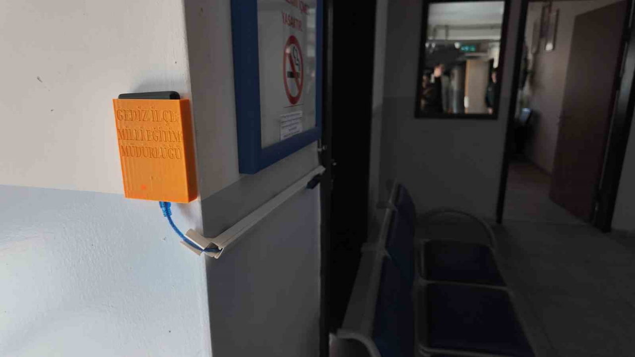 'MESLEK LİSESİ YAPAMAZ' ÖNYARGISINI KIRAN GENÇLER, DÜŞÜK MALİYETLİ VE YÜKSEK TEKNOLOJİLİ...