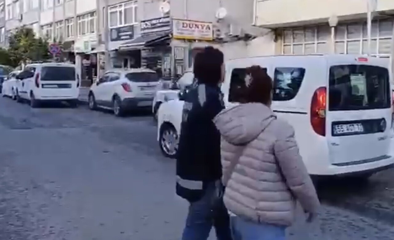 10 YIL 3 AY KESİNLEŞMİŞ HAPİS CEZASI BULUNAN S.A. ADLI KADIN YAKALANDI.