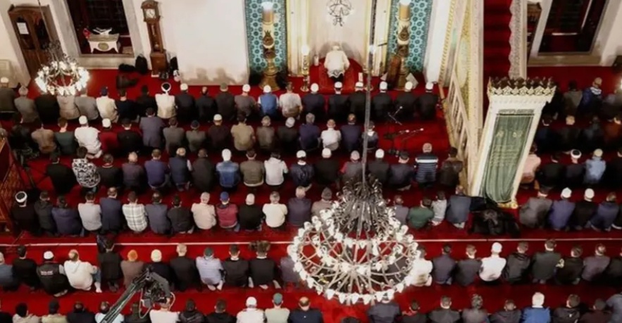 2025 İçin En Yeni Cuma Mesajları: Ayetli, Hadisli ve Duygu Yüklü Paylaşımlar