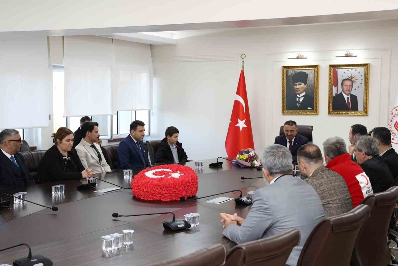 3 ARALIK DÜNYA ENGELLİLER GÜNÜ KAPSAMINDA AİLE VE SOSYAL HİZMETLER İL MÜDÜRÜ MEHMET TÜRKMEN KÖSE...