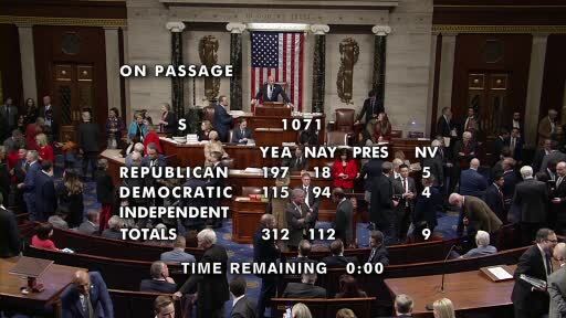 ABD Temsilciler Meclisi, Beşar Esad yönetimi sırasında Suriye'ye uygulanan "Sezar Yasası"...