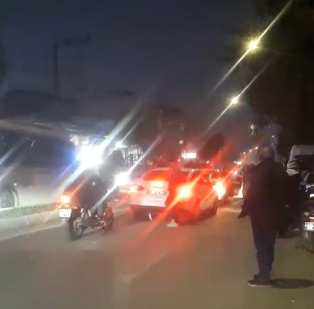 ADANA’DA MEYDANA GELEN MOTOSİKLET KAZASINDA 1 KİŞİ YAŞAMINI YİTİRDİ.