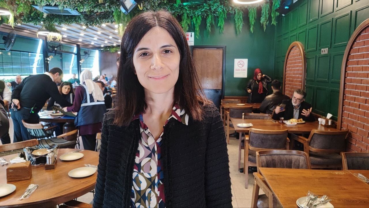 ADANA İL TİCARET MÜDÜR VEKİLİ BÜŞRA BÜTÜN GÜRIŞIK, KENT GENELİNDEKİ İŞLETMELERDE FAHİŞ FİYAT VE...