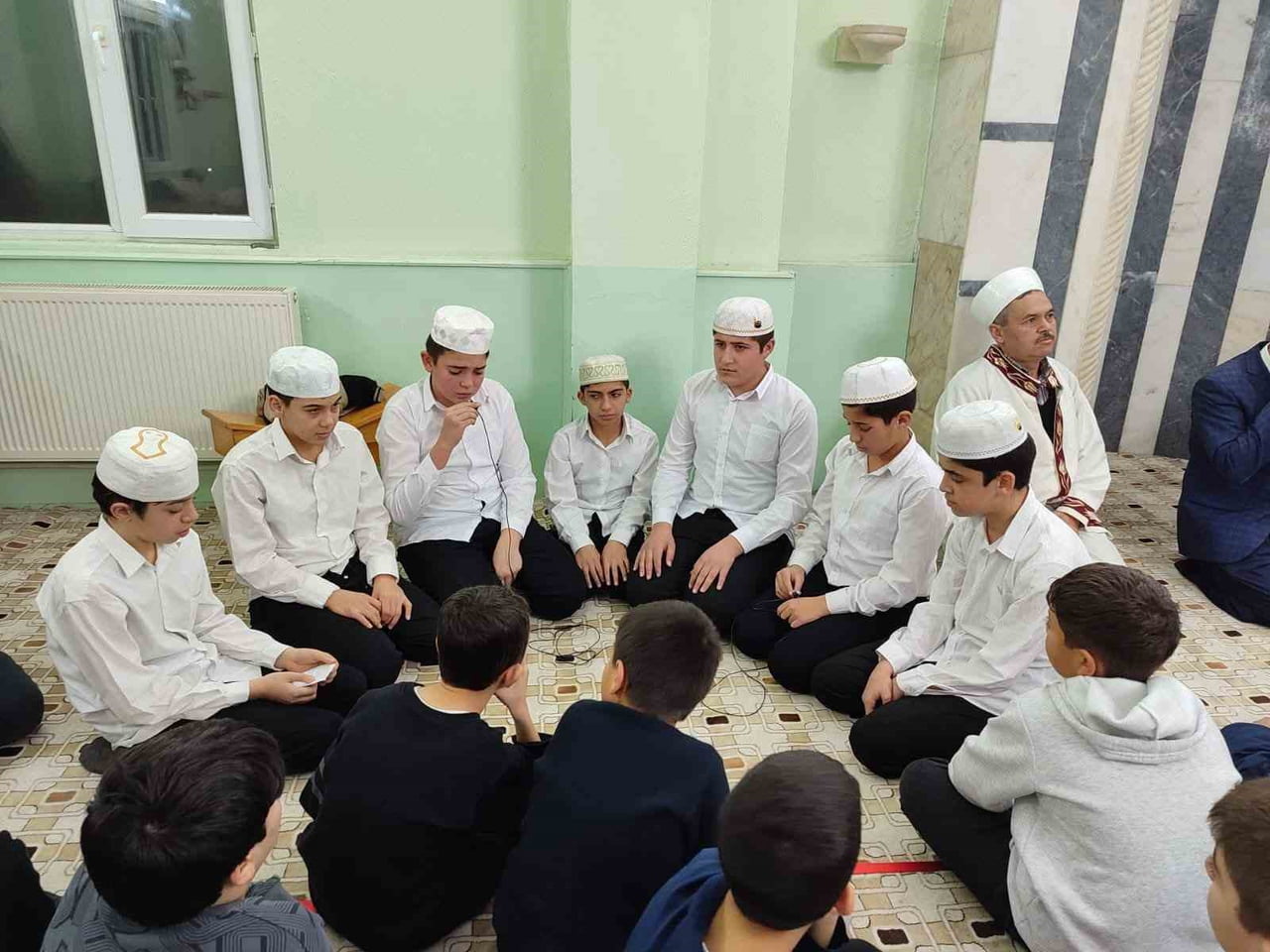 AFYONKARAHİSAR’IN ŞUHUT İLÇESİNDE, MÜFTÜLÜK VE İLÇE MİLLÎ EĞİTİM MÜDÜRLÜĞÜ İŞ BİRLİĞİNDE YÜRÜTÜLEN...