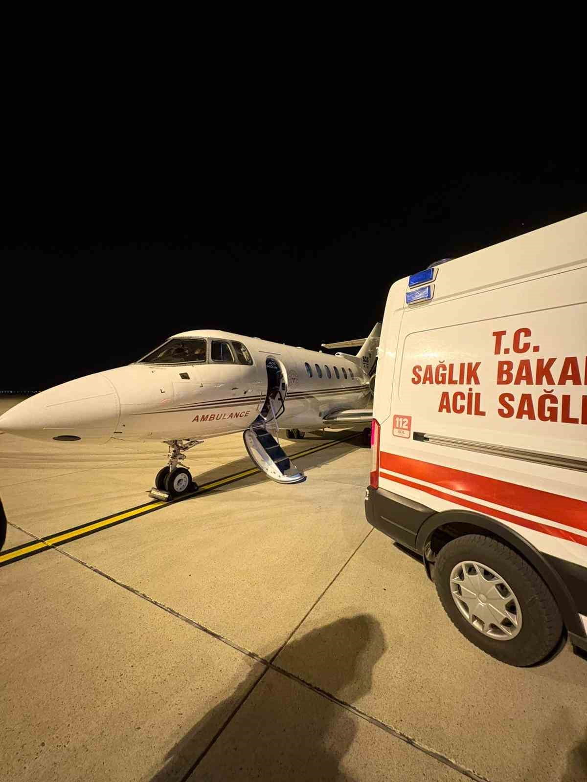 AĞRI’DA KARACİĞER YETMEZLİĞİ GELİŞEN ÇOCUK UÇAK AMBULANSLA ANKARA’YA SEVK EDİLDİ