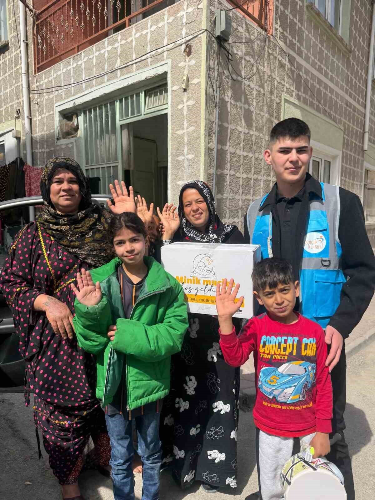 AK PARTİ ESKİŞEHİR MİLLETVEKİLİ NEBİ HATİPOĞLU’NUN ÖNCÜLÜĞÜNDE VE DESTEKLERİYLE YÜRÜTÜLEN "HOŞ...