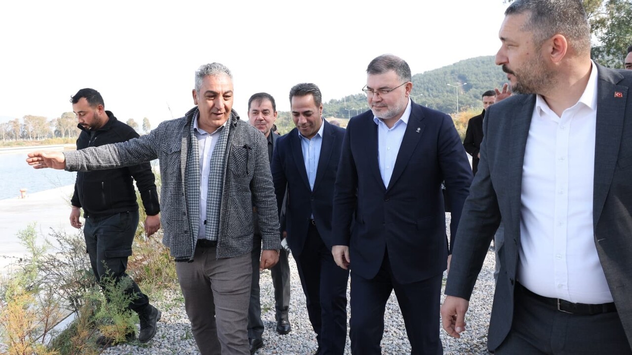AK PARTİ İZMİR İL BAŞKANI BİLAL SAYGILI, EFES ANTİK KENT KANAL PROJESİ’Nİ YERİNDE...