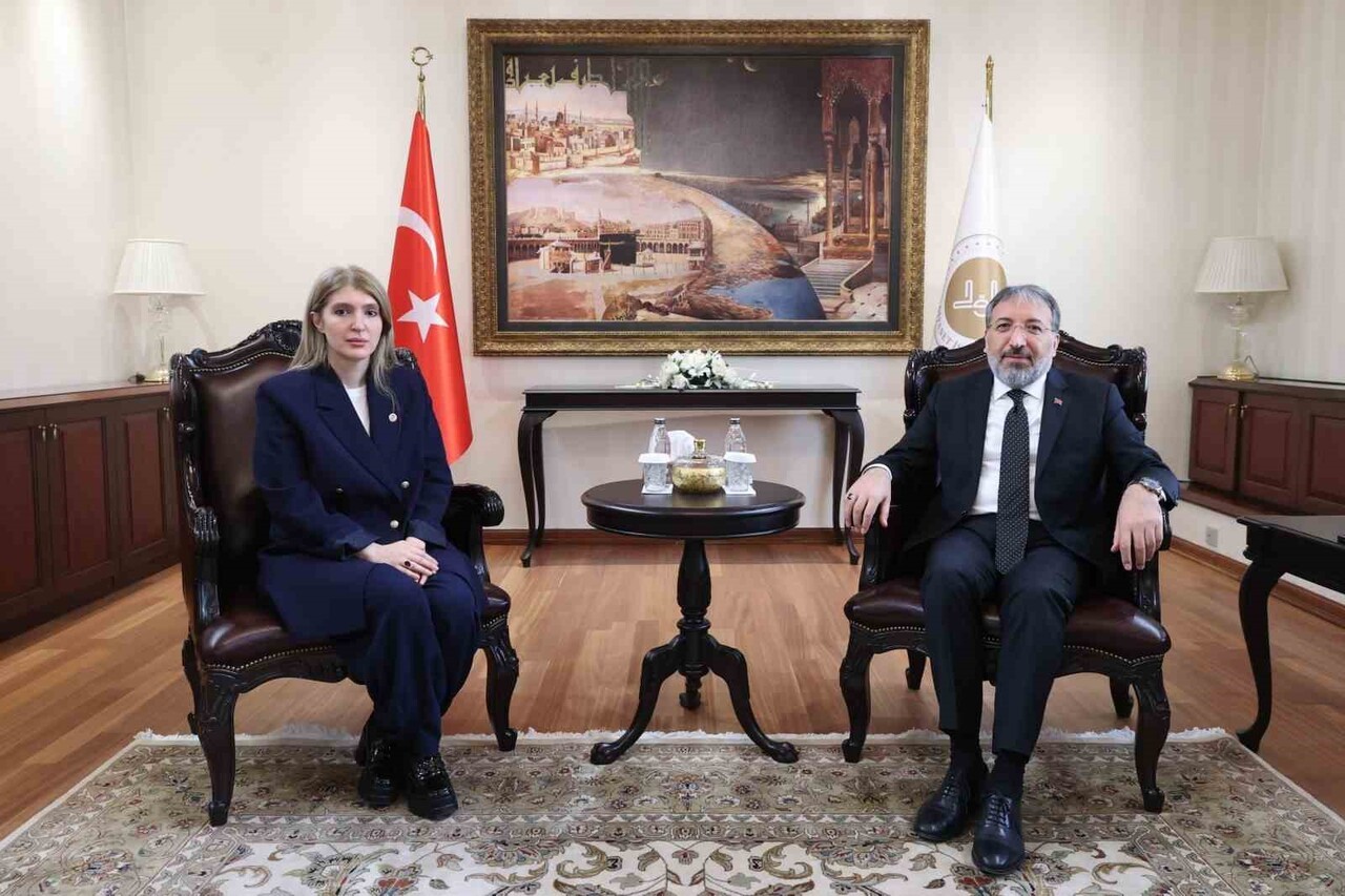 AK PARTİ MALATYA MİLLETVEKİLİ İNANÇ SİRAÇ KARA ÖLMEZTOPRAK, DİYANET İŞLERİ BAŞKANI PROF. DR. SAFİ...