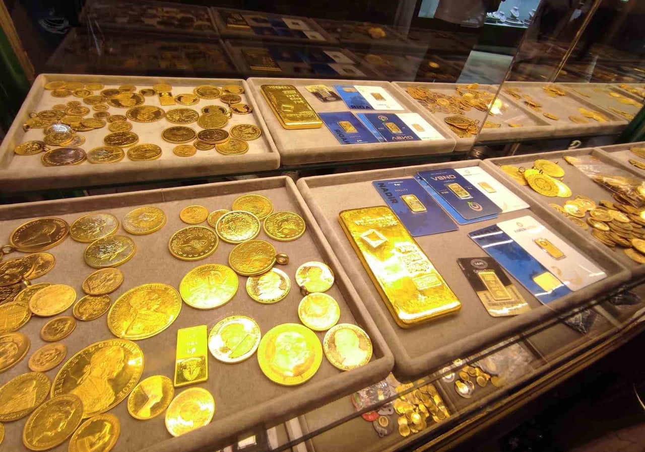 ALTININ ONS FİYATI 4.409 DOLARA ÇIKARAK TÜM ZAMANLARIN EN YÜKSEK SEVİYESİNE ÇIKTI. ONS ALTININ...