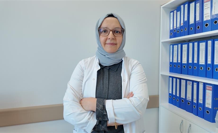 ALTINKAYA: "HIV ÖNLENEBİLİR BİR HASTALIKTIR"