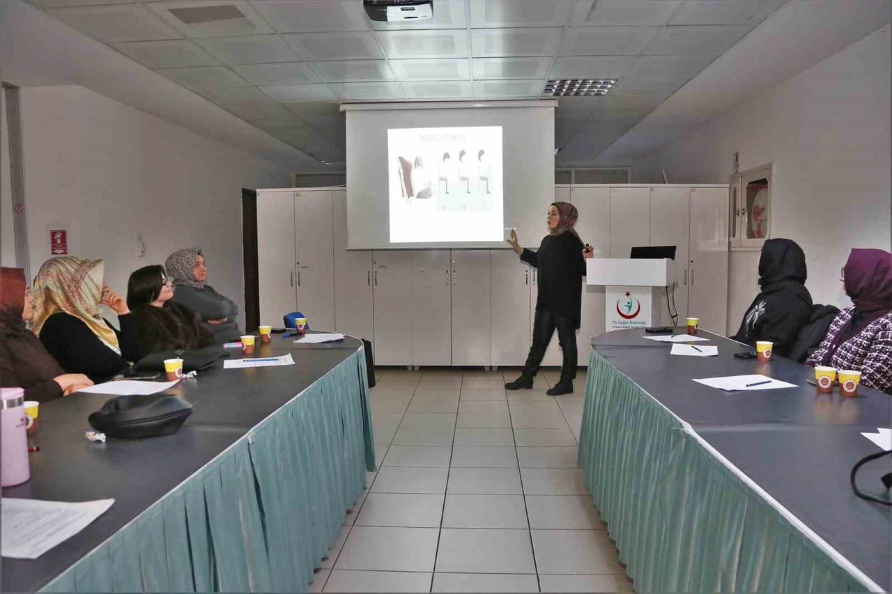 ANKARA KEÇİÖREN BELEDİYESİ İLE İLÇE SAĞLIK MÜDÜRLÜĞÜ TOPLUM SAĞLIĞI MERKEZİ İŞ BİRLİĞİNDE, ÇOCUK...