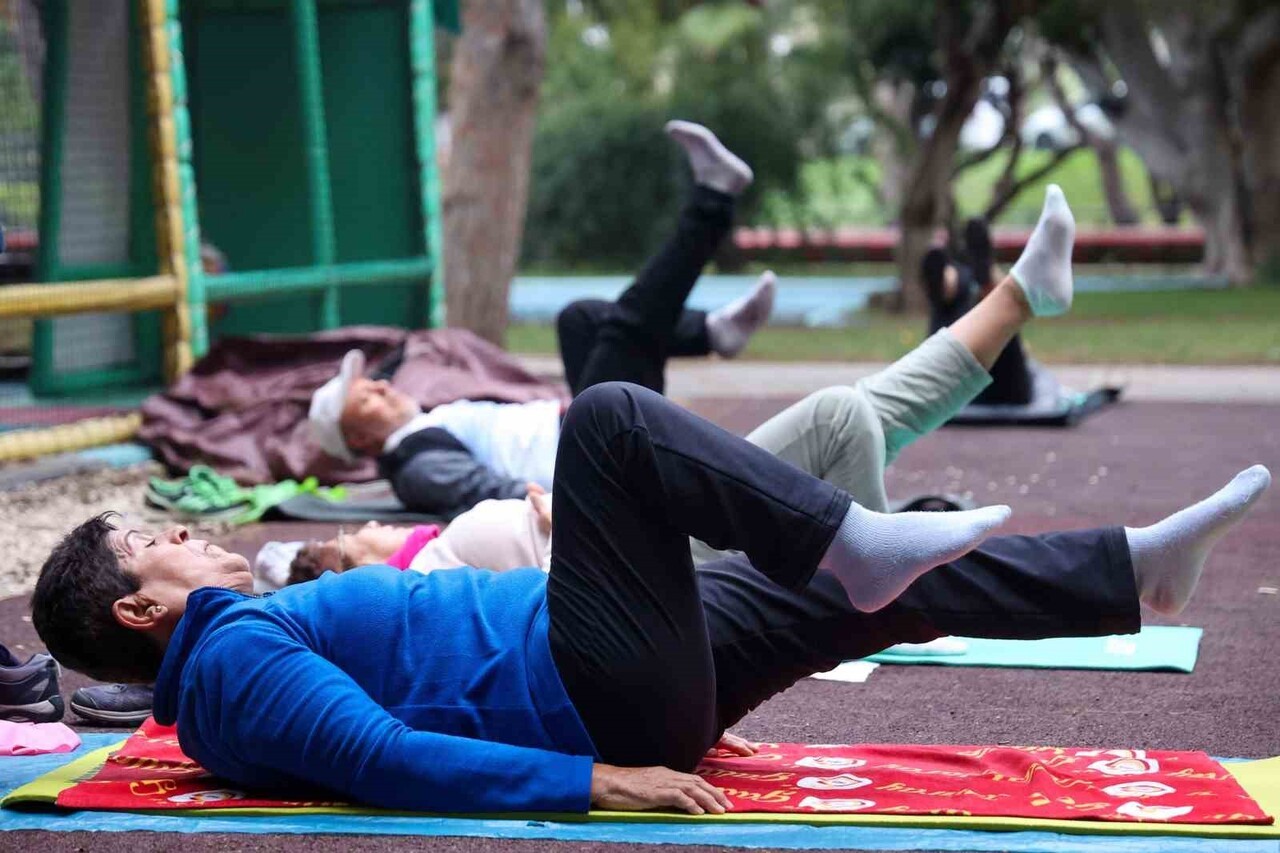 ANTALYA BÜYÜKŞEHİR BELEDİYESİ’NİN KENT SAKİNLERİNİN GÜNE DAHA DİNÇ VE SAĞLIKLI BAŞLAMASI İÇİN...