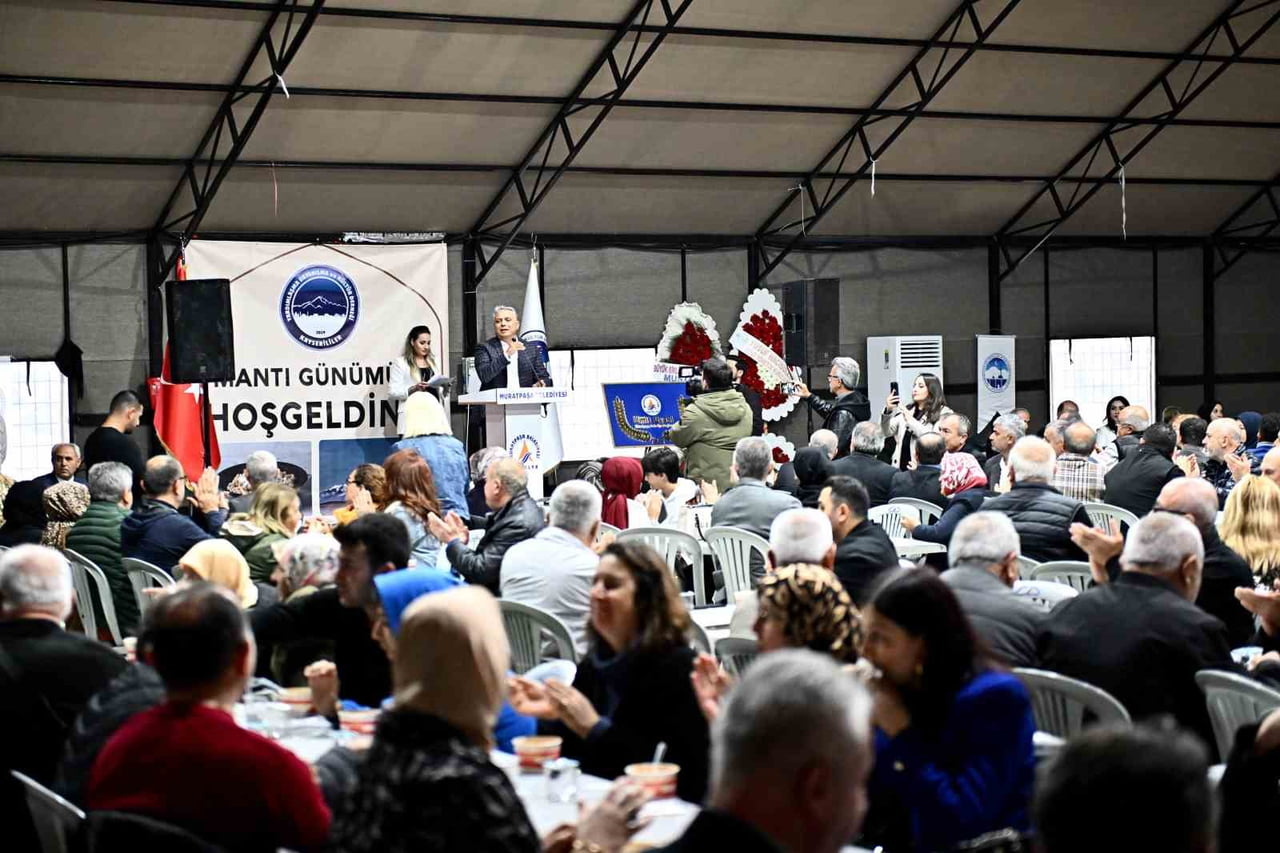 ANTALYA MURATPAŞA BELEDİYE BAŞKANI ÜMİT UYSAL, KAYSERİLİLER EĞİTİM KÜLTÜR VE DAYANIŞMA DERNEĞİ’NİN...