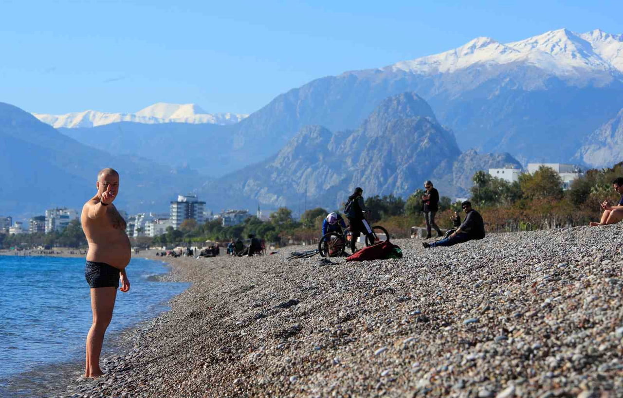 ARALIK AYININ SON HAFTASINDA TÜRKİYE’DE BİRÇOK İLDE YOĞUN KAR YAĞIŞI VE SERT KIŞ KOŞULLARI...