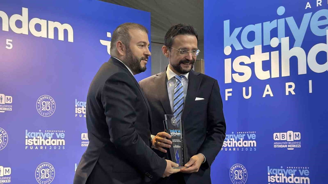 ARNAVUTKÖY BELEDİYESİ TARAFINDAN BU YIL İKİNCİSİ DÜZENLENEN ARNAVUTKÖY KARİYER VE İSTİHDAM...