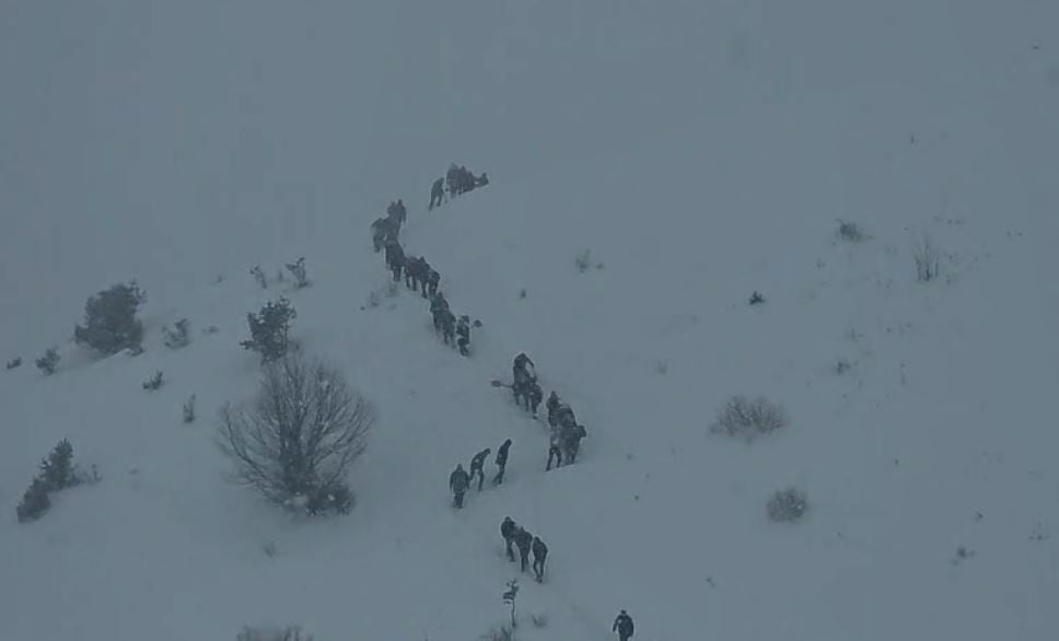 ARTVİN’İN ARDANUÇ İLÇESİNE BAĞLI ZEKARİYA KÖYÜNDE MEYDANA GELEN ÇIĞIN ARDINDAN BÖLGEDEN YENİ...