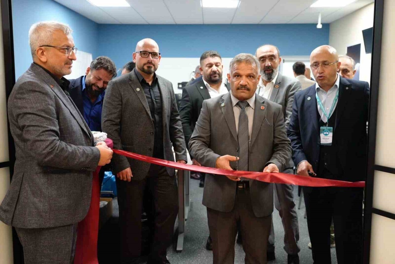 AVRUPA’DA YAŞAYAN YAKLAŞIK 400 BİN KAYSERİLİNİN EN GÜÇLÜ TEMSİL YAPISI OLAN AKİB-AVRUPA KAYSERİLİ...